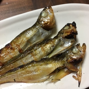 ハタハタの干物をふっくら焼く方法 レシピ 作り方 By Mi 6352 楽天レシピ ハタハタの干物をふっくら焼く方法 レシピ 作り方 By Mi 6352 楽天レシピ